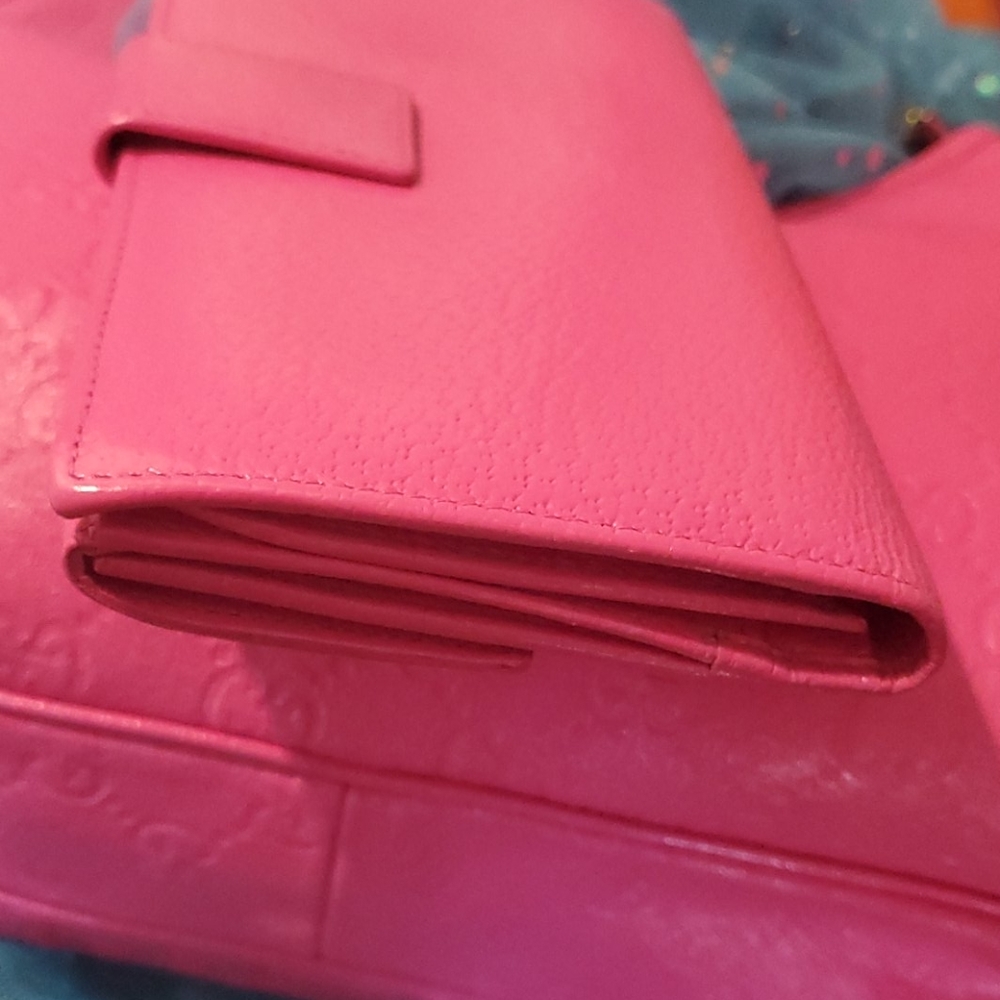 Gucci Wallet - Picture 9 of 14